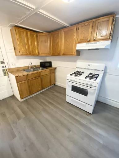 Main picture of 613 Mill St