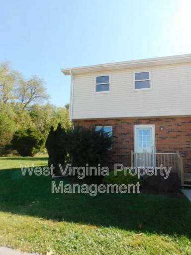 Main picture of 190 Cardinal Way