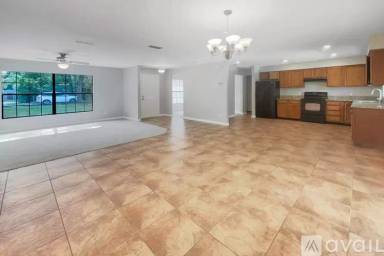 Main picture of 310 Pinecrest Rd