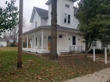 Main picture of 205 N Main St