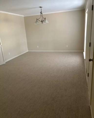 Main picture of 5120 Lovell Ave