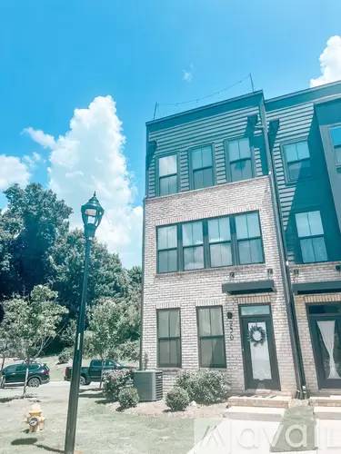 Main picture of 230 Music Hall Way