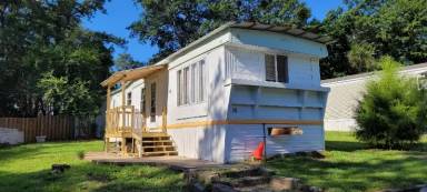 Main picture of 205 Holt Ave