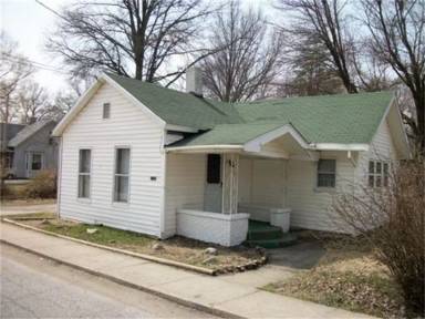 Main picture of 2198 N Main St