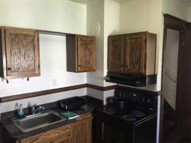 Main picture of 496 Brooks Ave