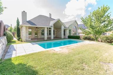Main picture of 5709 Kempson Dr