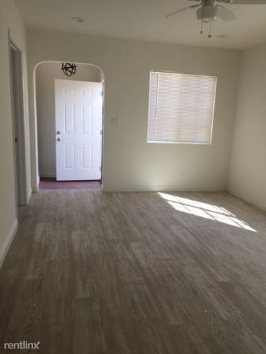 Main picture of 3926 W 28th St