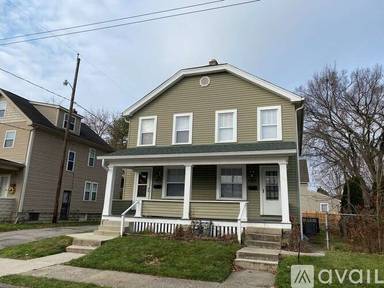 Main picture of 1375 S 6th St