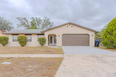 Main picture of 6203 Tebbetts Dr