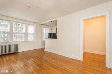 Main picture of 136-38 Highland Ave