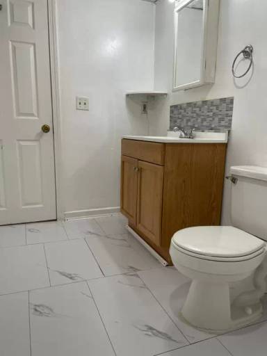 Main picture of 20 Winter St
