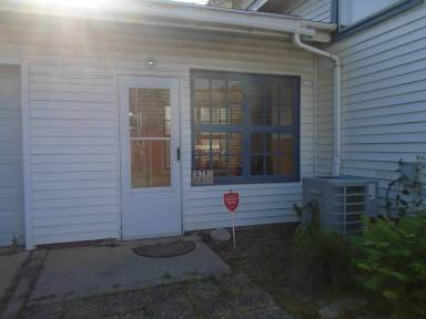 Main picture of 628 W State Blvd