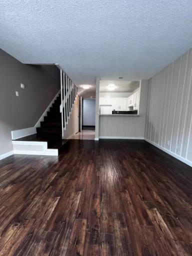 Main picture of 4024 Emerald St