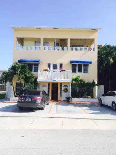 Main picture of 3009 Seville Street - 5
