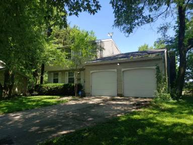 Main picture of 8532 E 34th Pl
