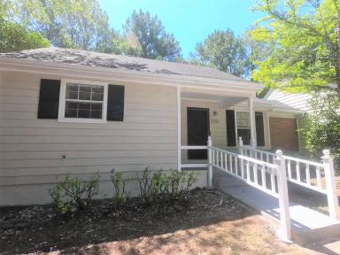 Main picture of 327 Valley Crest Dr