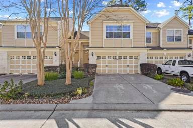 Main picture of Willowbrook Condominiums