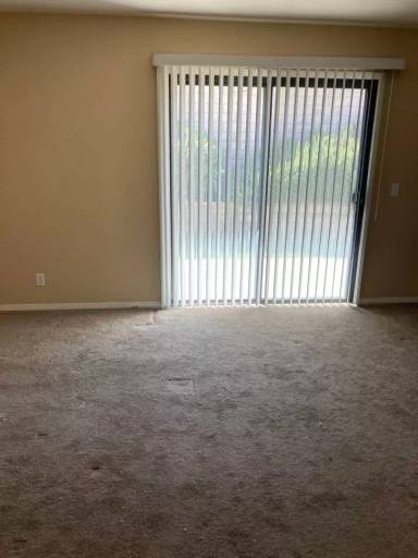 Main picture of 211 Alyssum Cir