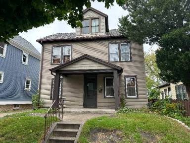 Main picture of 520 S Water St