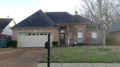 Main picture of 2594 Plum Creek Dr