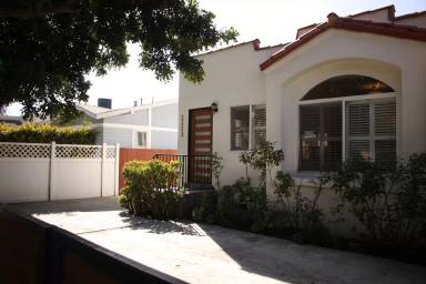 Main picture of 2223 Alsace Ave