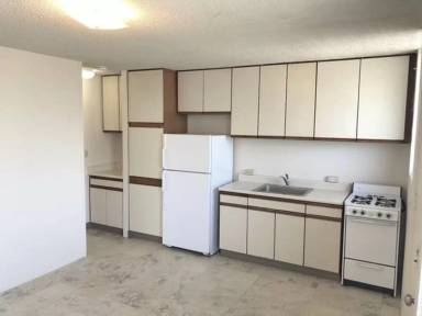 Main picture of 135M-1454 Pele St