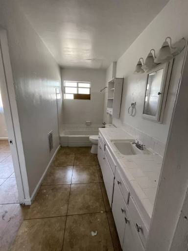Main picture of 2600 Haley St