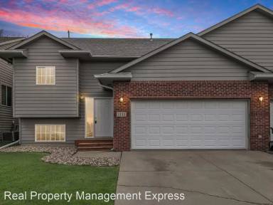 Main picture of 1111 S Dundee Dr