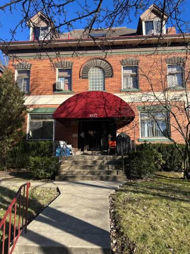 Main picture of 407 S Aiken Ave