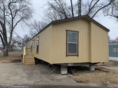 Main picture of Coachlight Village East