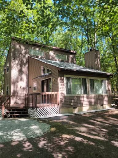 Main picture of 1275 Kensington Dr