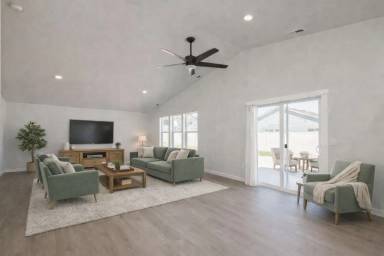 Main picture of 6308 W Karpathos St