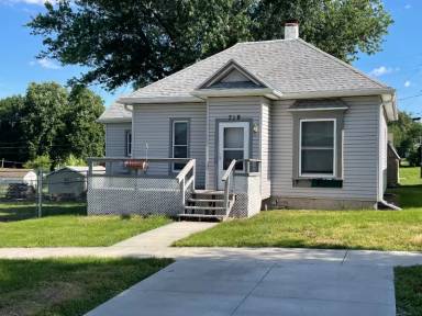 Main picture of 719 11th St