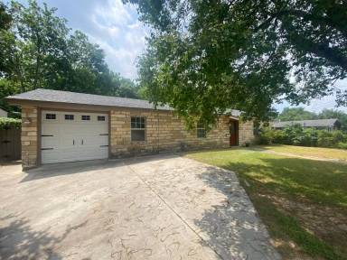Main picture of 5413 Manor Rd