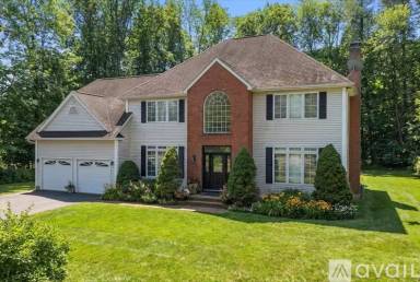 Main picture of 48 Blue Hills Dr
