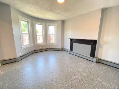 Main picture of 85 Overlook Pl