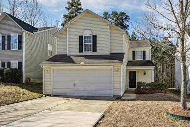 Main picture of 10307 Seedling Ln
