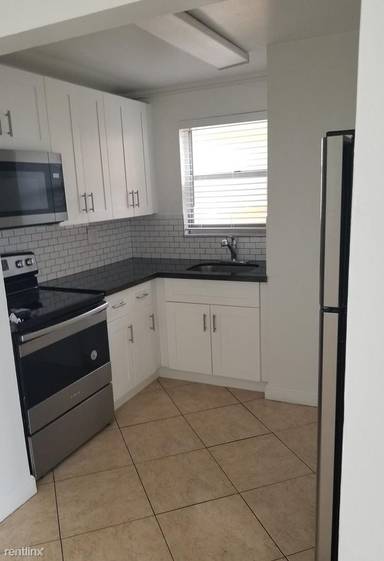 Main picture of 310 Fontainebleau Blvd