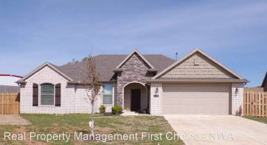 Main picture of 2900 S 6th St