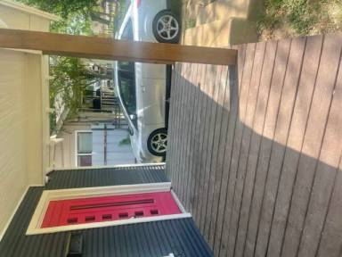 Main picture of 402 Graham Ave