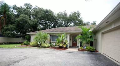 Main picture of 810 S West Shore Blvd
