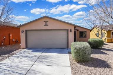 Main picture of 5098 E Kittentails Dr