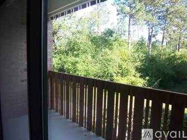 Main picture of 2124 Pauline Blvd