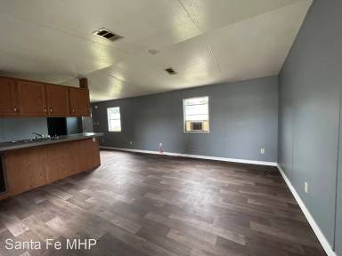 Main picture of 3814 SW 100th Pl