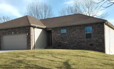 Main picture of 128 Raef Rd