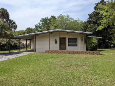 Main picture of 454 S Hibiscus Ave