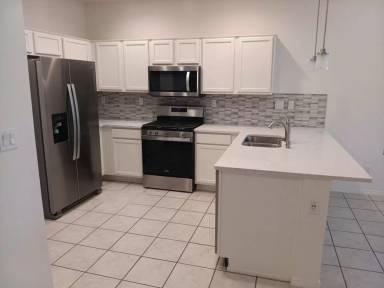 Main picture of 1202 Grace St NE