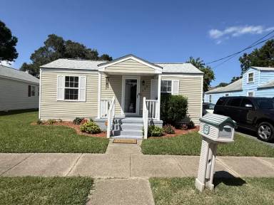 Main picture of 946 Avenue H