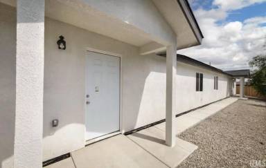 Main picture of 2625 Security Ave