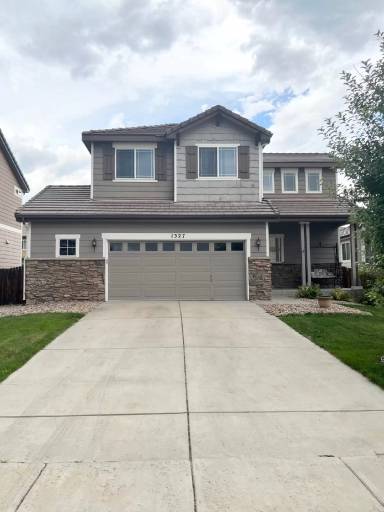 Main picture of 1327 Graham Cir